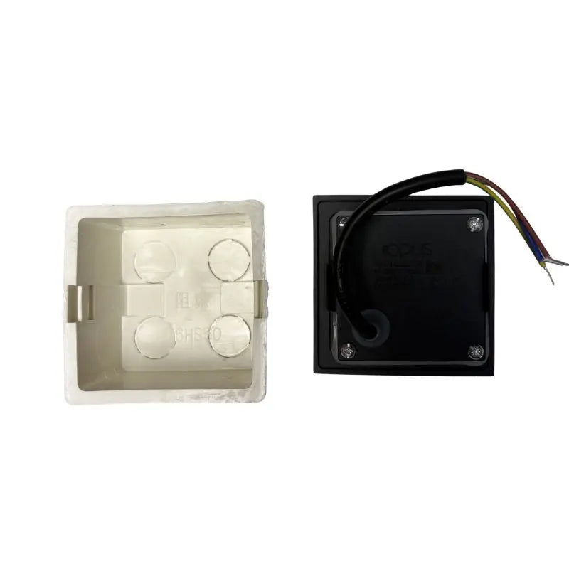 Luminaria Cortesía Con Sensor Movimiento Negra 3W Empotrar Cálida 3K IP65 Exterior