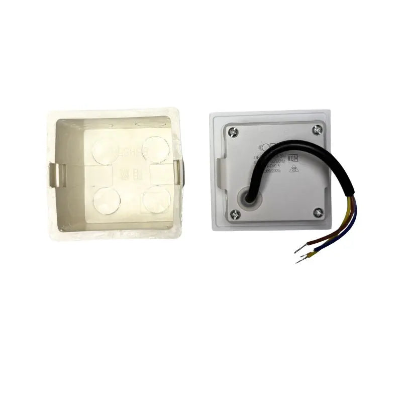 Luminaria Cortesía Con Sensor Movimiento Blanca 3W Empotrar Cálida 3K IP65 Exterior