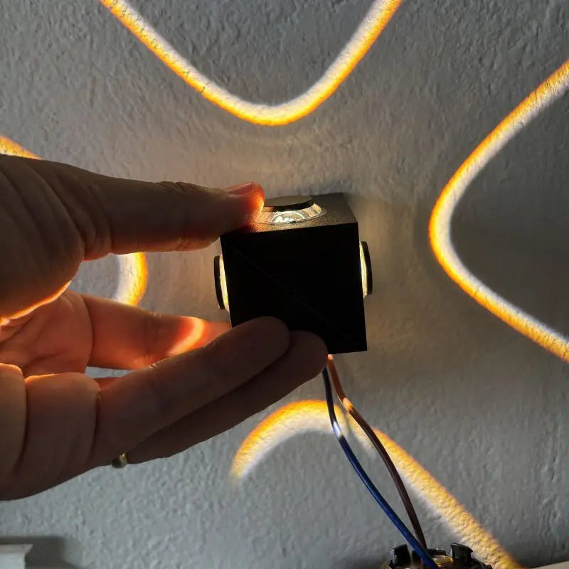 Luminaria Cortesía 4W Sobreponer Efecto Cruz Cálida 3K IP65 Exterior