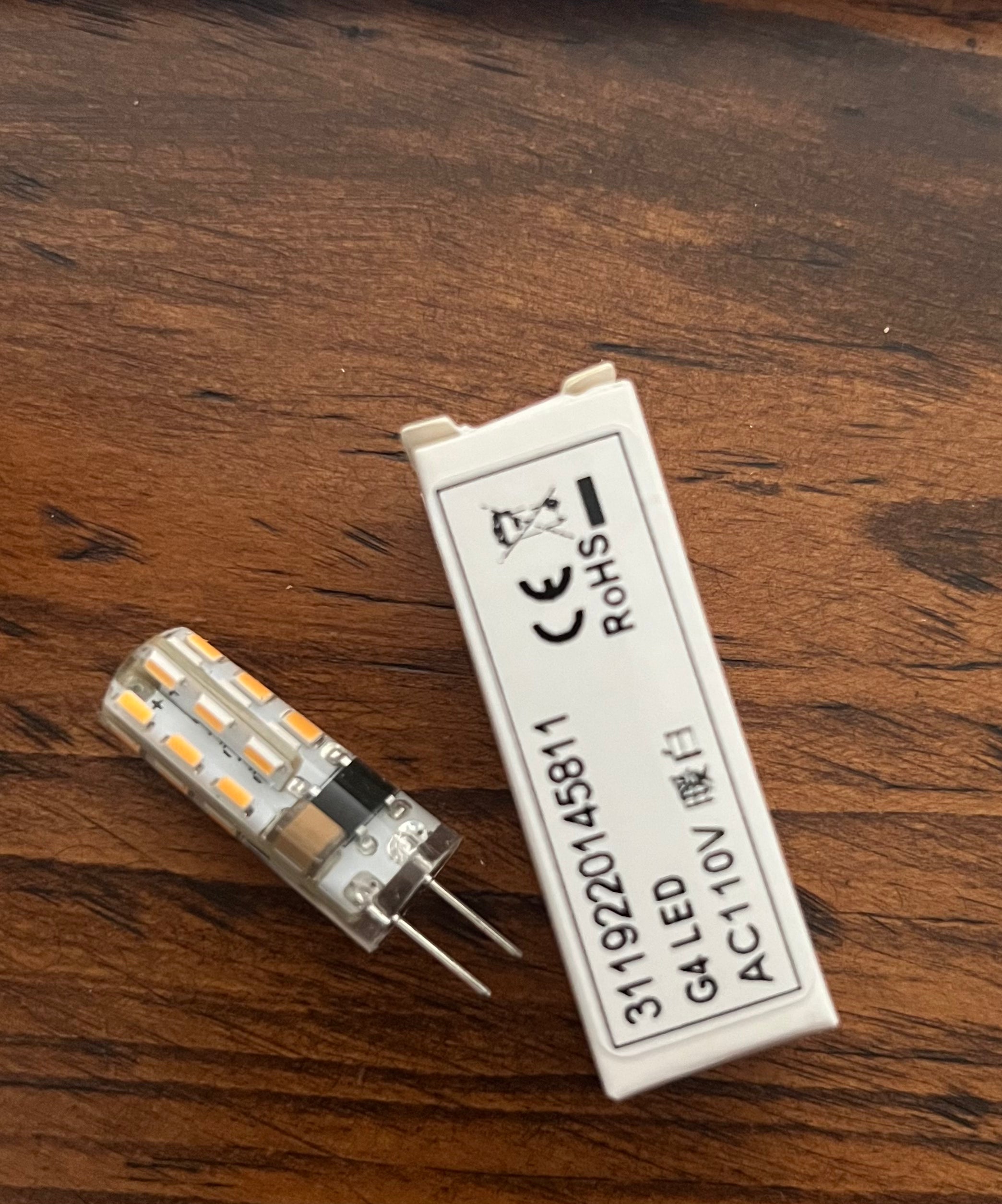 Peanut Bulb G4 1.5W 110V Warm White