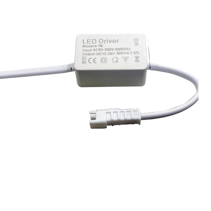 Controlador LED de 4 a 7w para fuente de alimentación de 300MA AC85 - 265V - Wattko