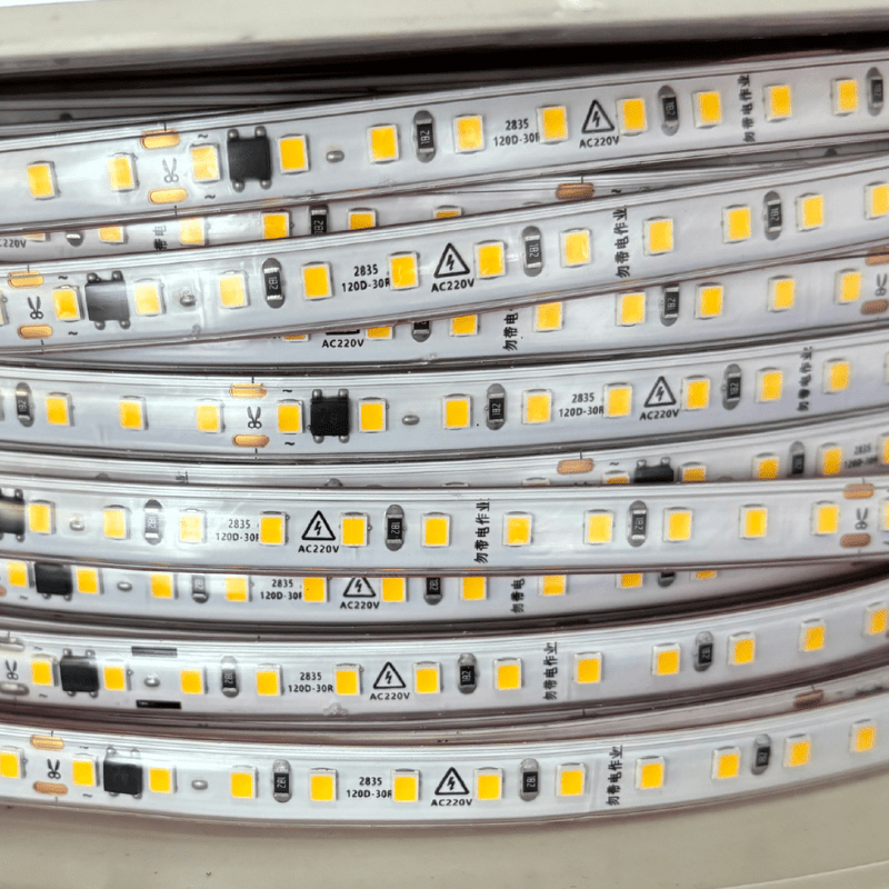 Metro De Manguera LED 2835 Sin Driver 110V 3K Blanco Cálido - Wattko