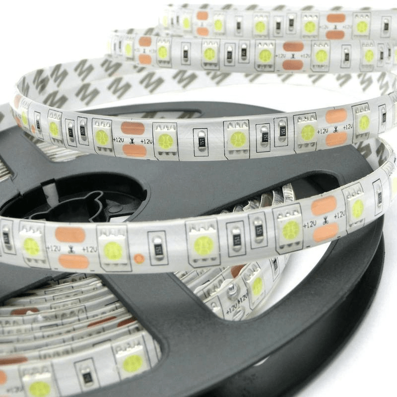 5M Tira LED 5050 12V, Blanco Frío 65K, 60 LEDS Y 72W - Wattko