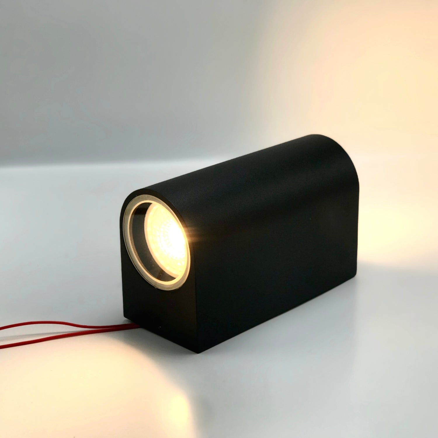 Arbotante Cilindro Doble Disparo de Luz Tishman - Wattko