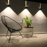 Arbotante LED 6W Cubo Blanco- Blanco Cálido Para Exterior Haz De Luz Manipulable - Wattko