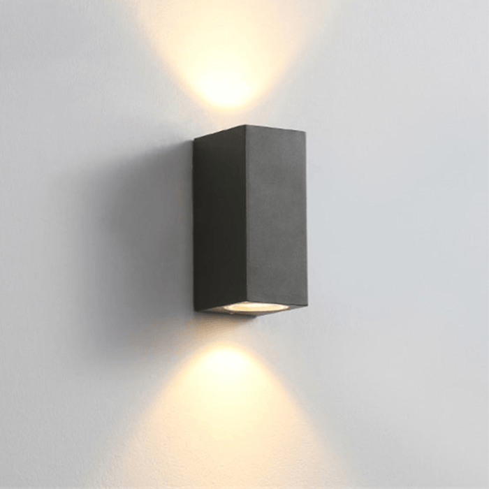 Luminario rectangular para sobreponer en muro, acabado negro - Wattko