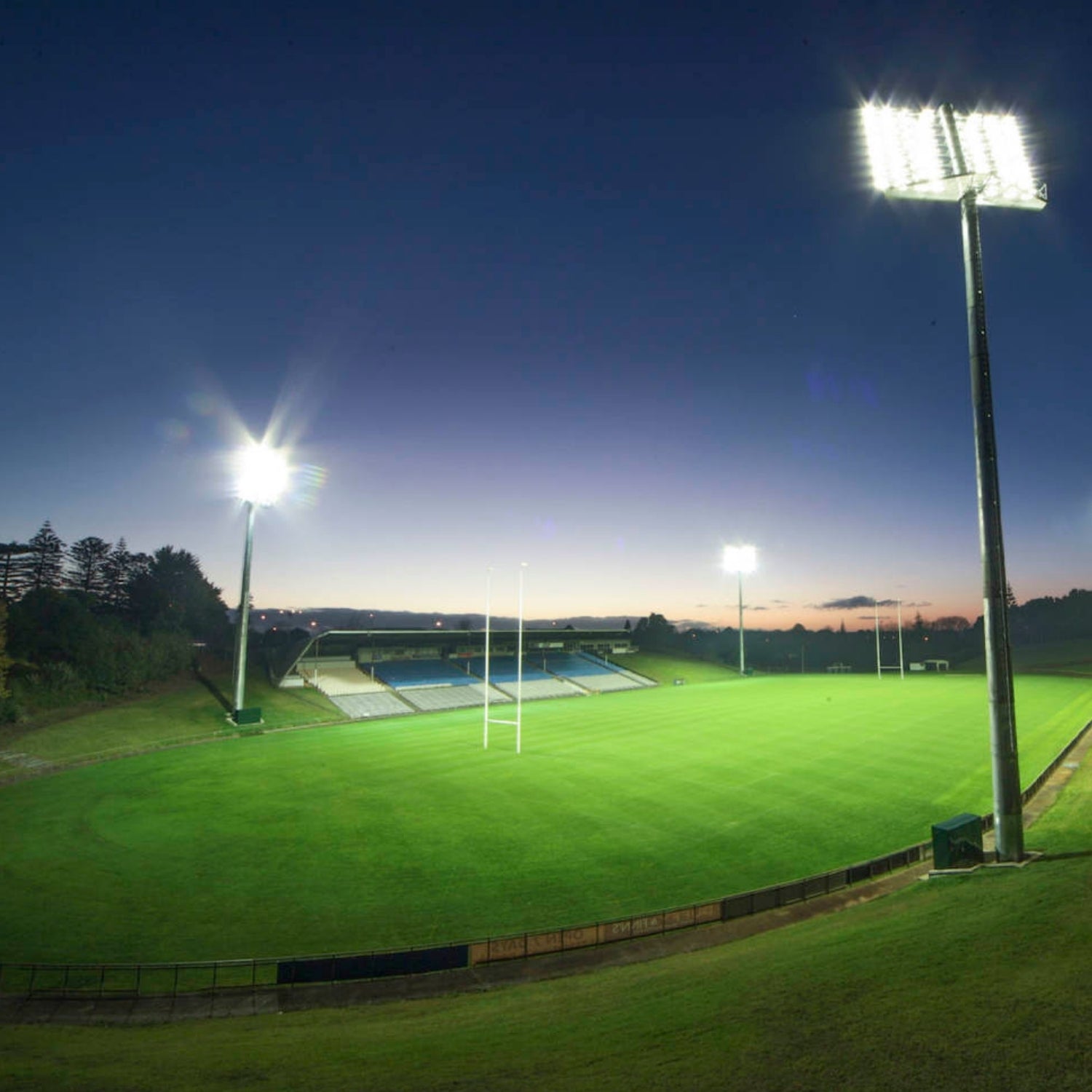 Reflector Profesional Modular LED 600W 65K Blanco Frío Exterio - Wattko